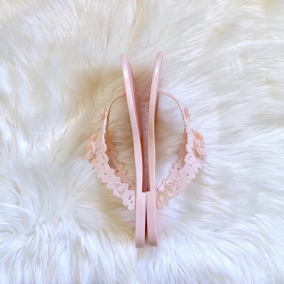 Badgley Mischka Light Pink Bali Jelly Flip Flops - Picture 3 of 8